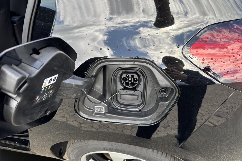 Opel Corsa-e 54 Sport 5d