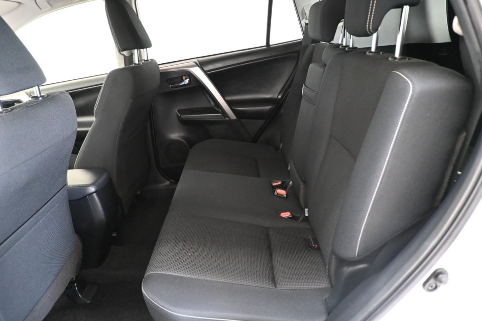 Toyota RAV4 2,5 Hybrid H3 MDS 5d