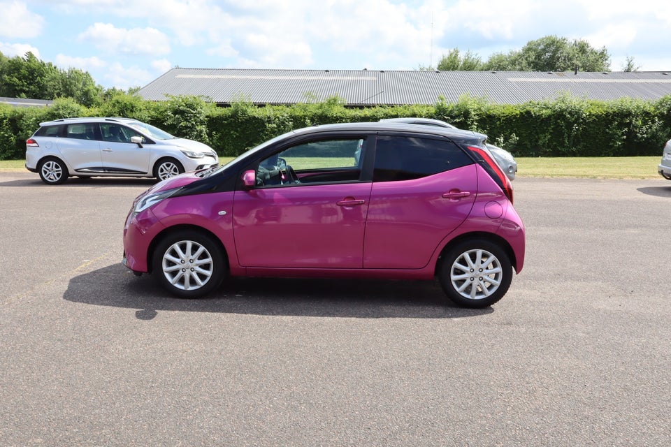 Toyota Aygo 1,0 VVT-i x-pression 5d