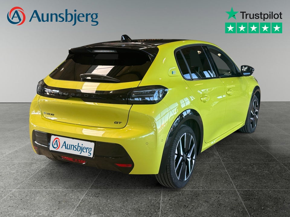 Peugeot e-208 54 GT 5d