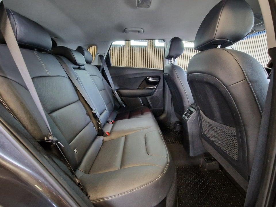 Kia Niro 1,6 PHEV Advance DCT 5d