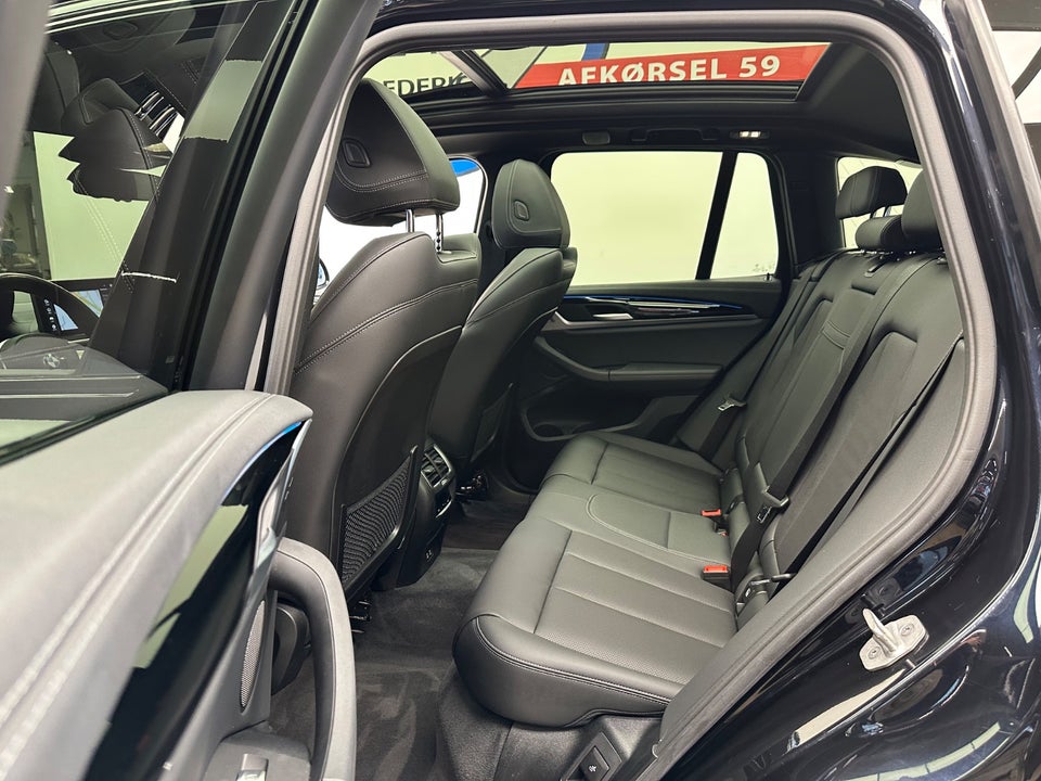 BMW iX3 Charged M-Sport 5d