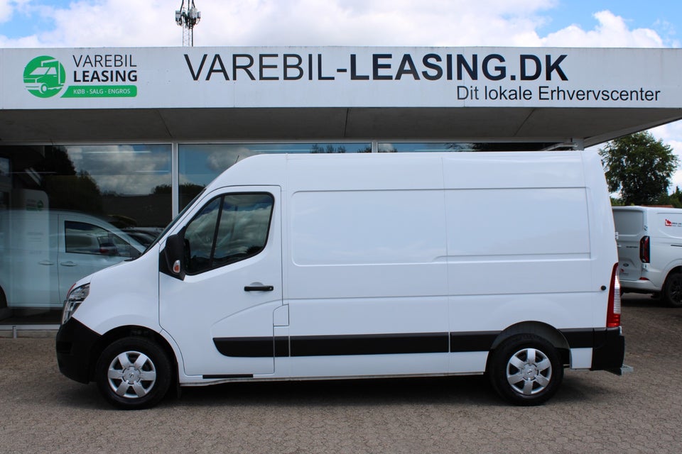 Nissan NV400 2,3 dCi 150 L2H2 Kassevogn