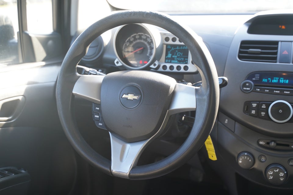 Chevrolet Spark 1,0 LS 5d