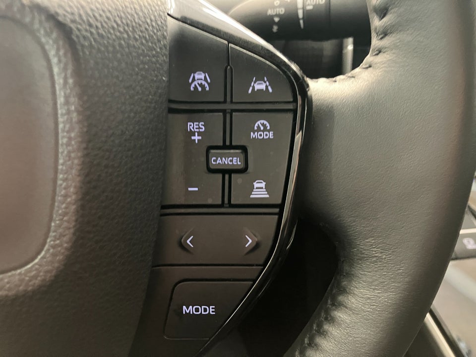 Toyota bZ4X Executive 5d