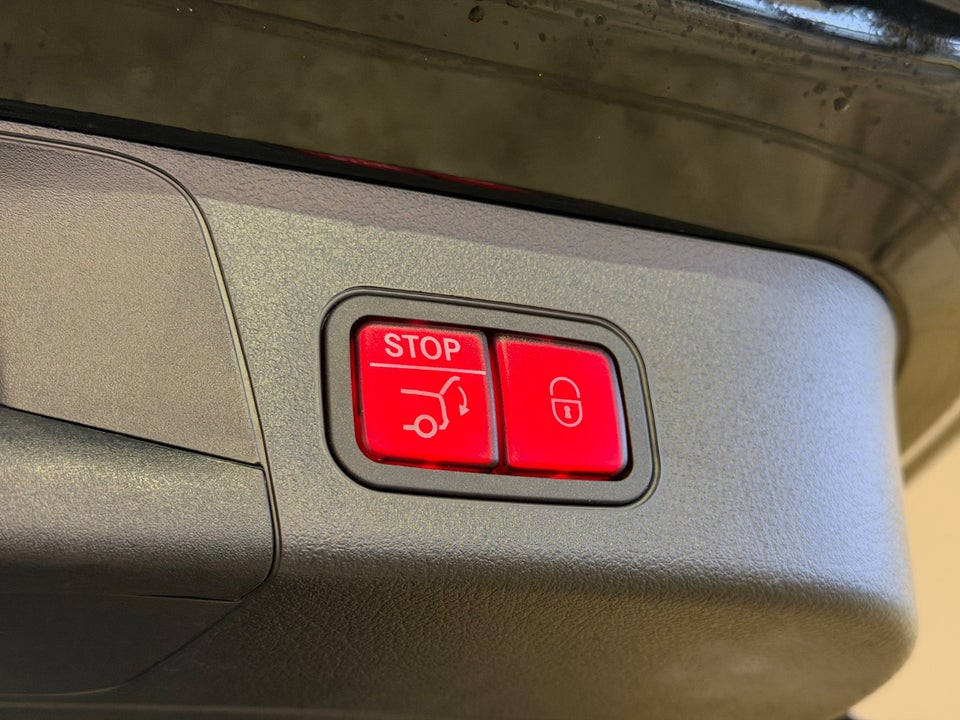 Mercedes EQB250 AMG Line 5d