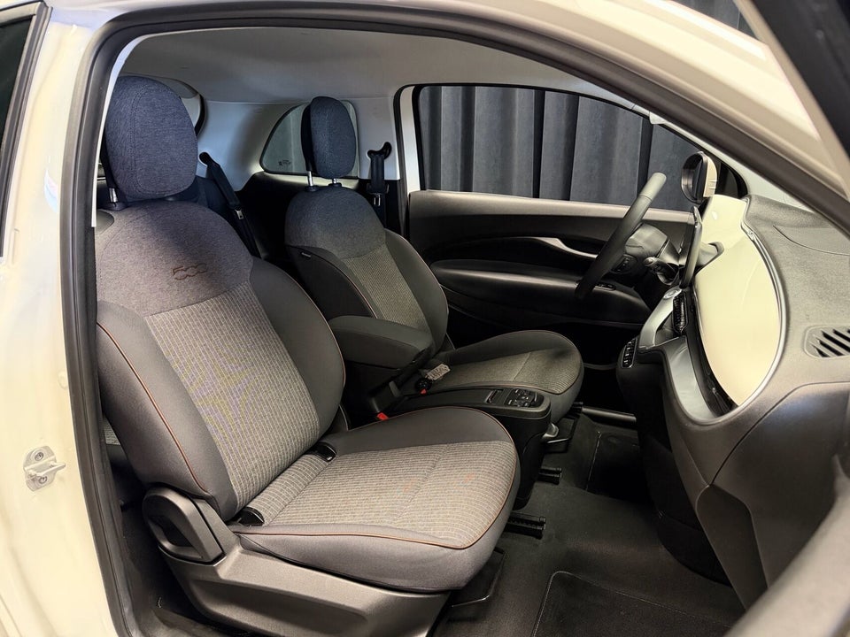Fiat 500e 42 Icon 3d