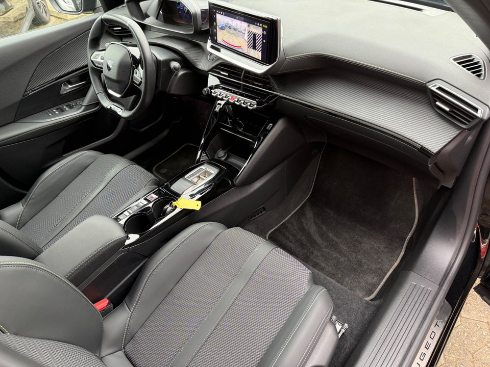 Peugeot e-2008 54 GT 5d