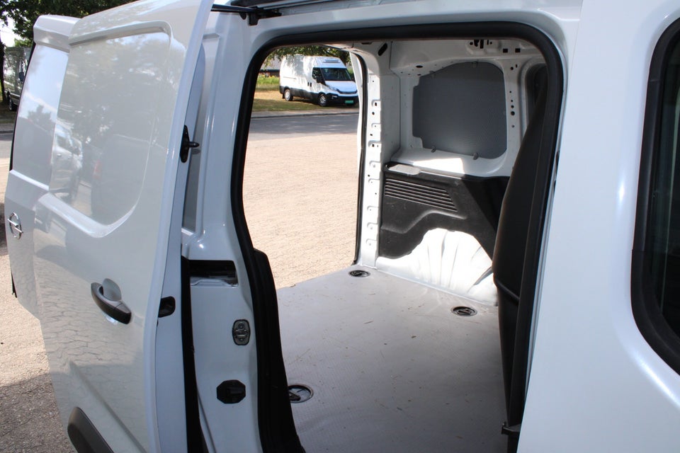 Opel Combo 1,5 D 75 Essentia L1V1
