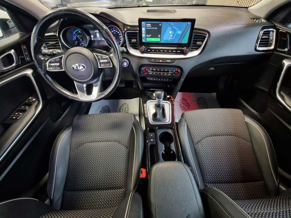 Kia Ceed 1,6 PHEV Upgrade Intro SW DCT 5d