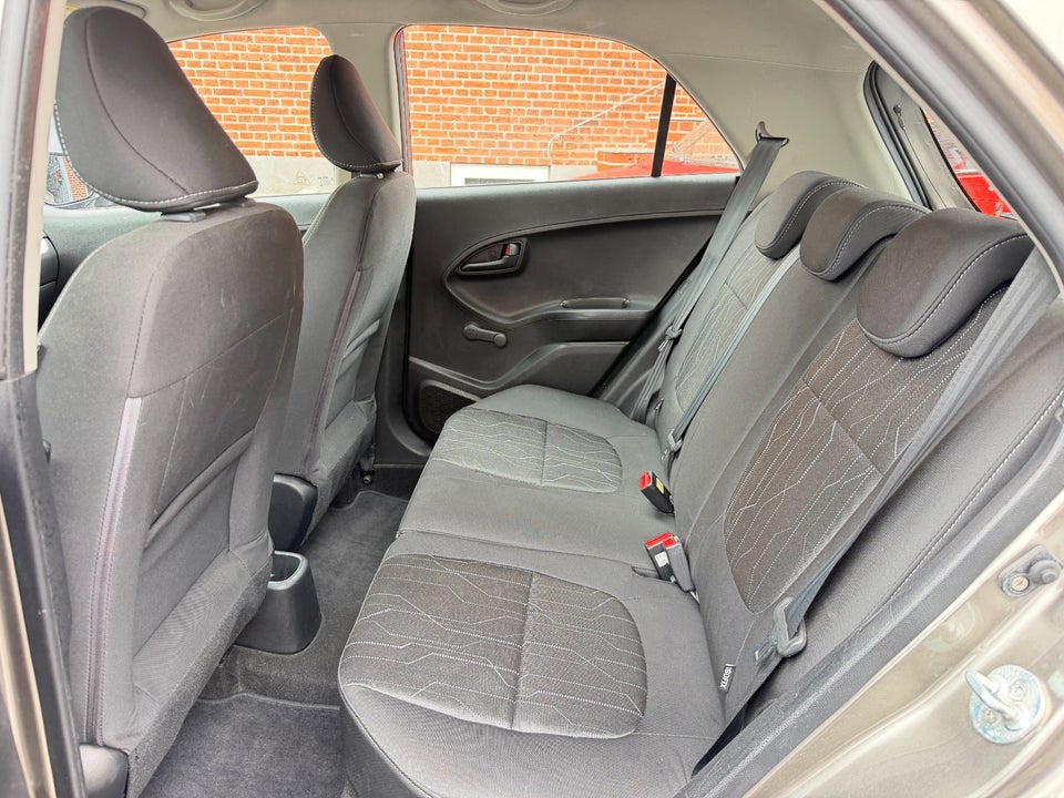Kia Picanto 1,0 World Cup Eco Clim 5d