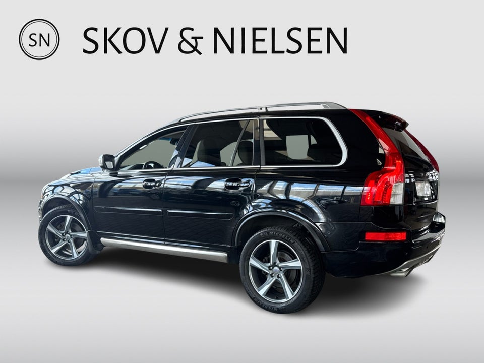 Volvo XC90 2,4 D5 200 R-Design aut. AWD 7prs 5d