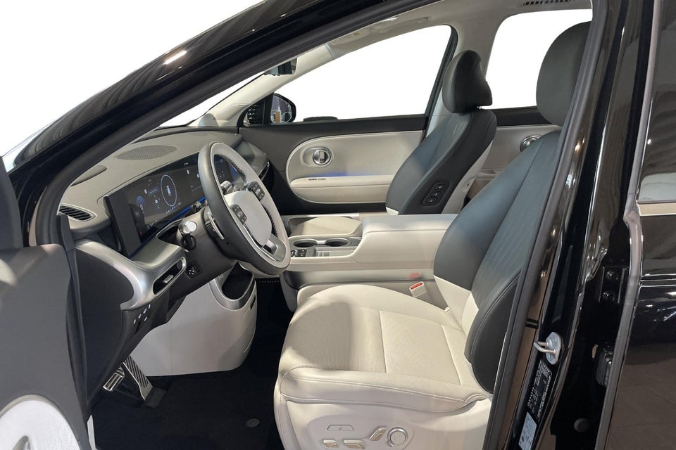 Hyundai Ioniq 9 110 Calligraphy 4WD 6prs 5d