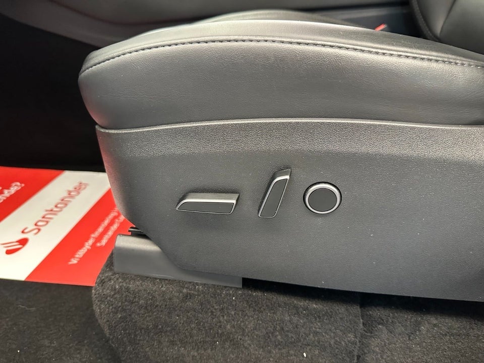 Tesla Model Y Long Range AWD 5d