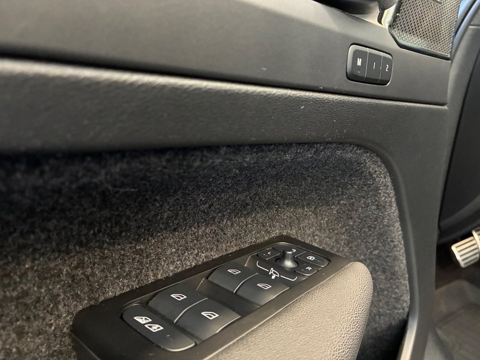 Volvo XC40 P8 ReCharge Twin Ultimate 5d