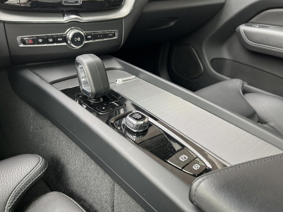 Volvo XC60 2,0 T6 ReCharge Plus Bright aut. AWD 5d