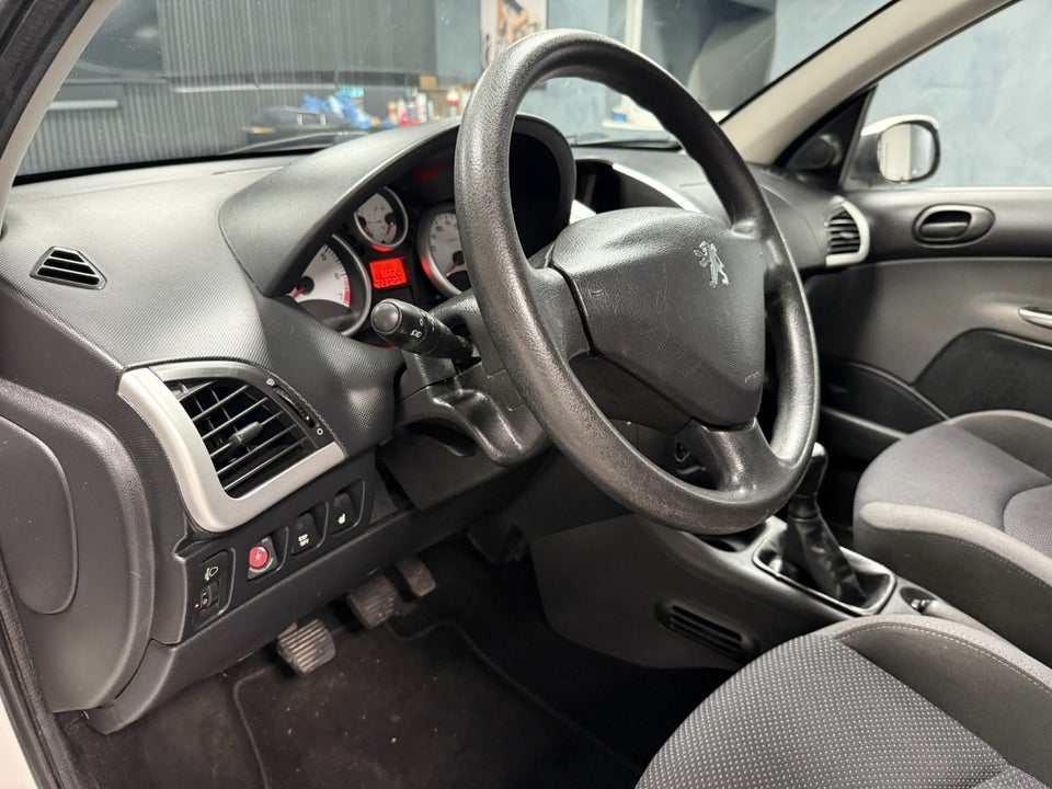 Peugeot 206+ 1,4 Comfort+ 5d
