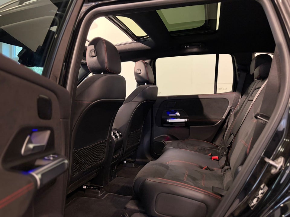 Mercedes EQB300 AMG Line 4Matic 5d