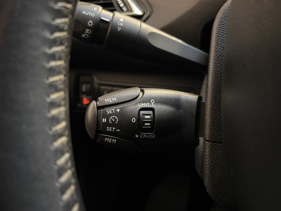 Peugeot 308 1,6 BlueHDi 120 Active SW 5d