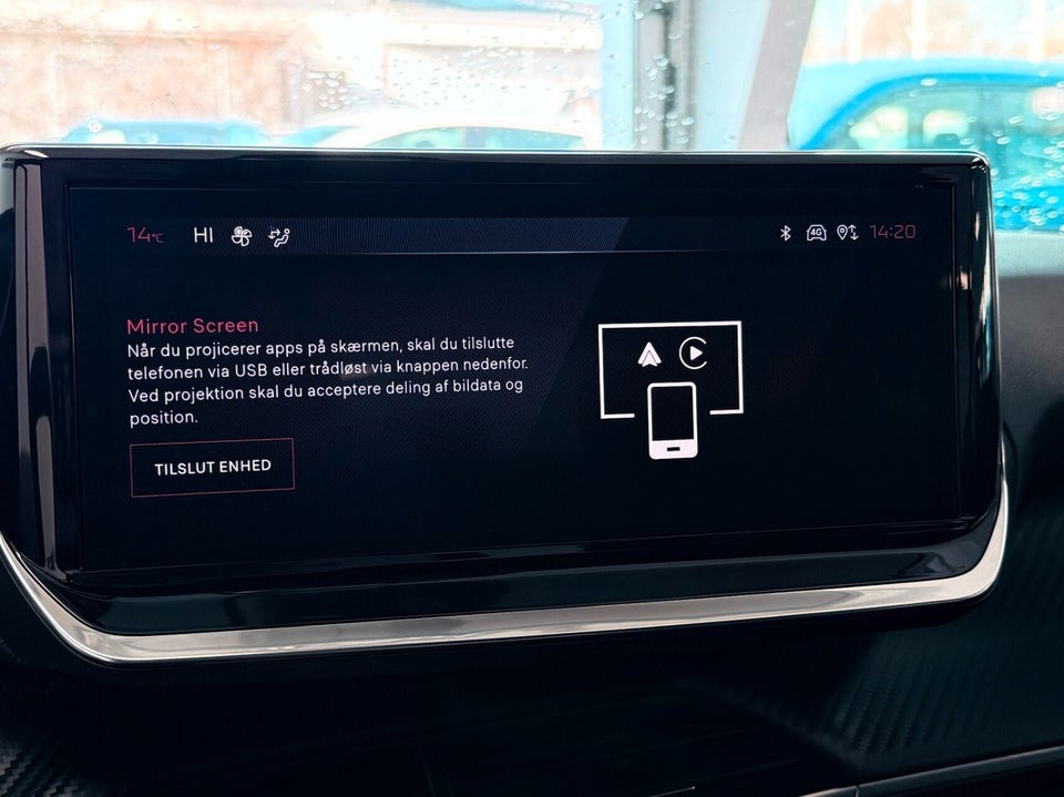 Peugeot 2008 1,2 PureTech 100 Black Limited 5d