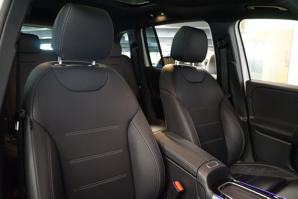 Mercedes EQB250+ AMG Line 5d