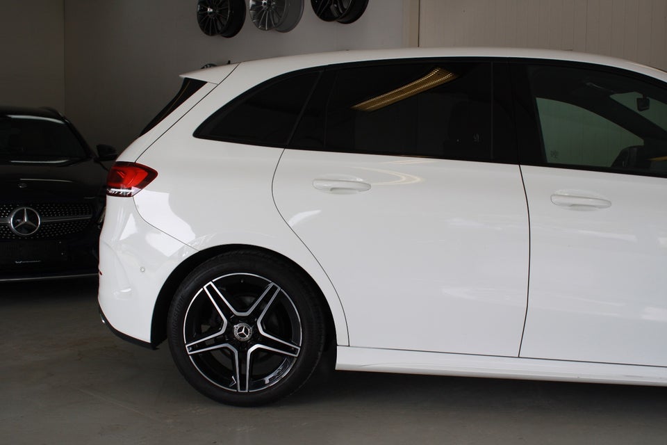 Mercedes B200 d 2,0 AMG Line aut. 5d