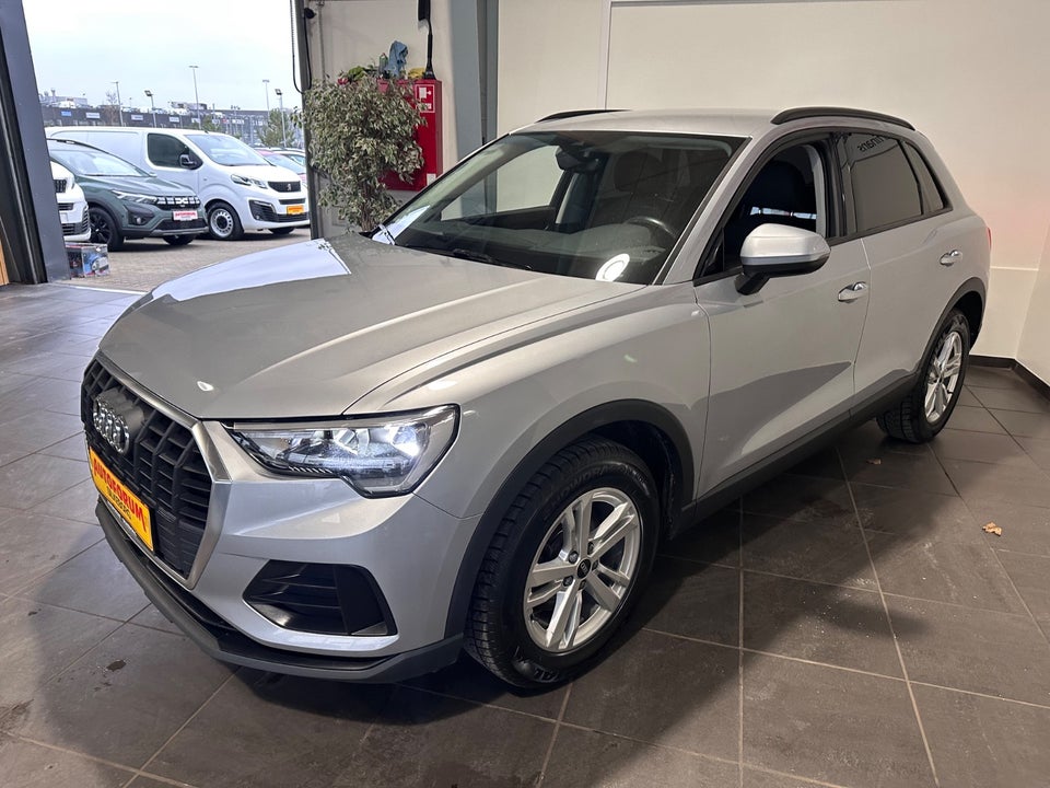 Audi Q3 35 TFSi Prestige S-tr. Van 5d