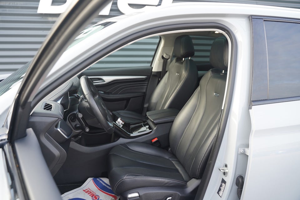 MG Marvel R Performance 5d