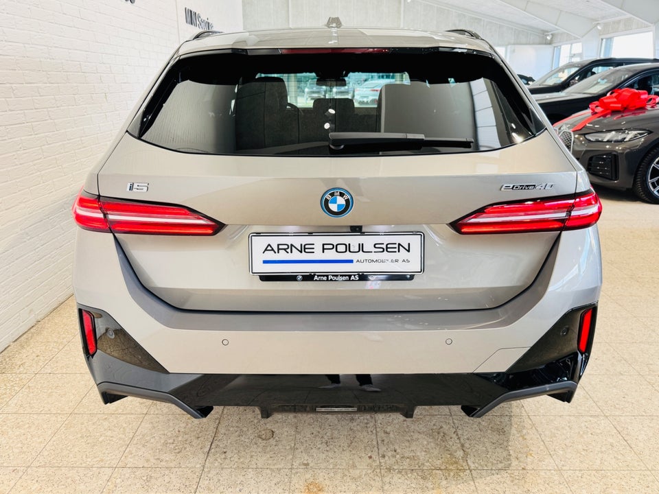 BMW i5 eDrive40 Touring M-Sport 5d