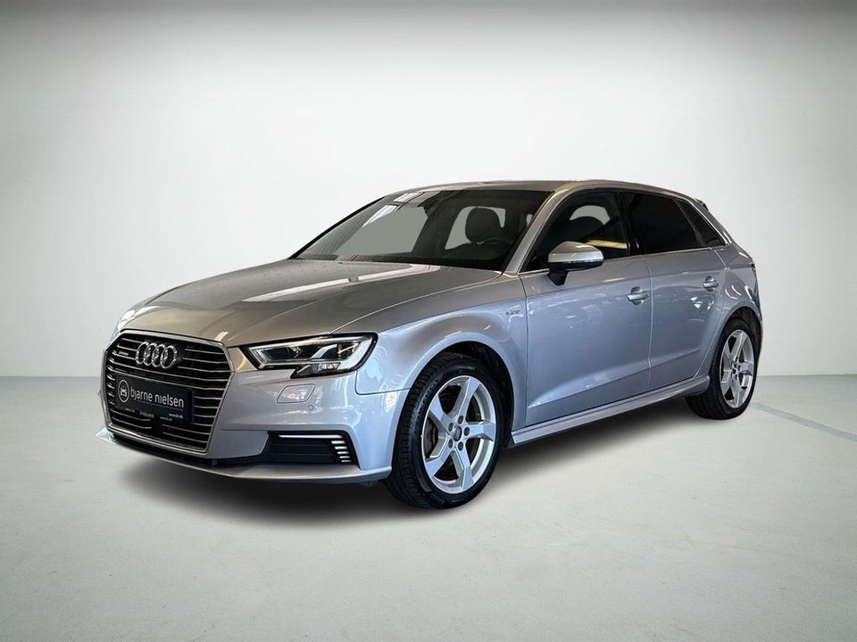 Audi A3 1,4 e-tron Sportback S-tr. 5d