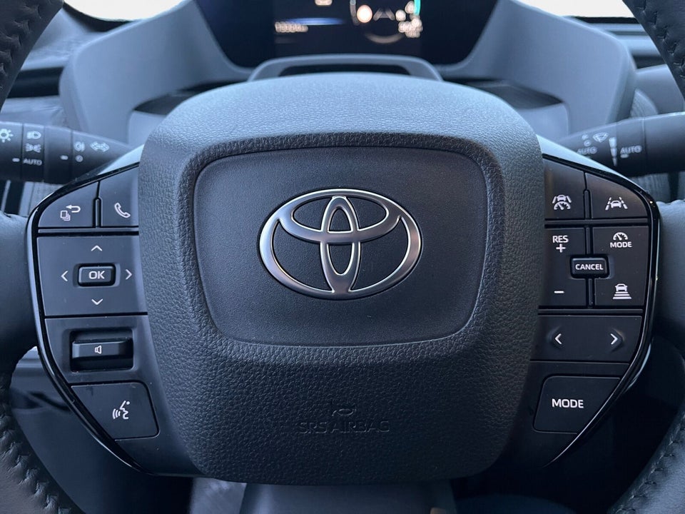 Toyota bZ4X Executive AWD 5d