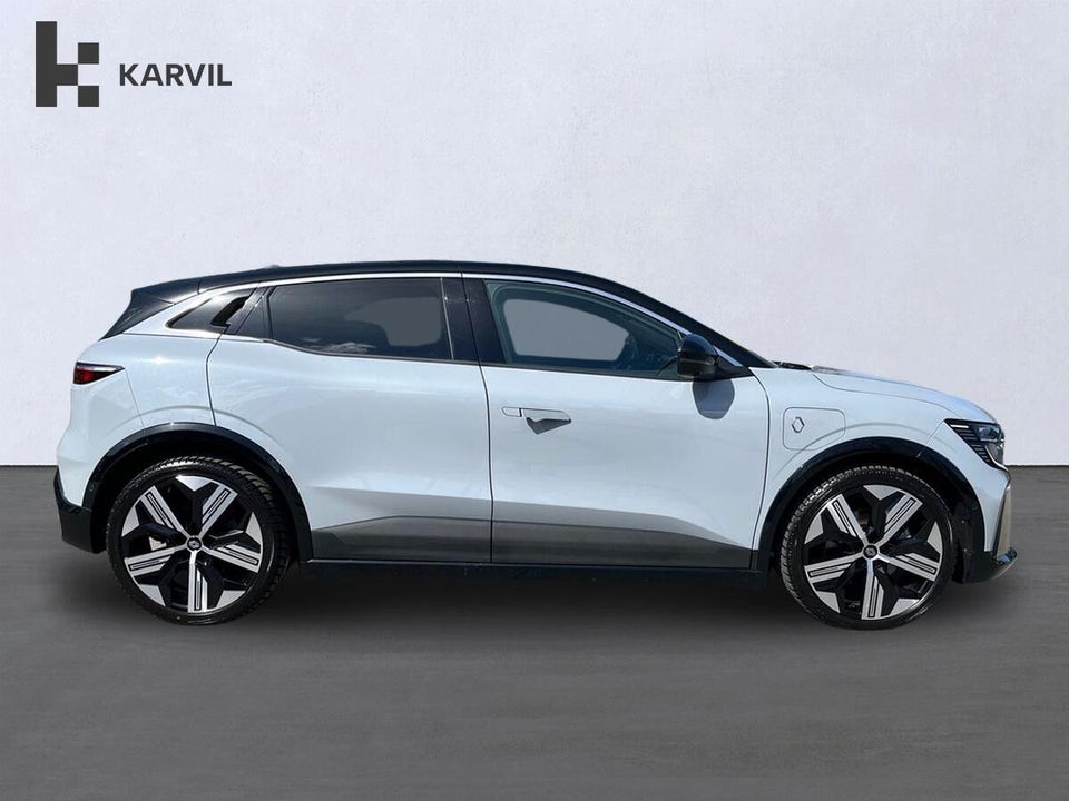 Renault Megane E-Tech 60 Iconic 5d