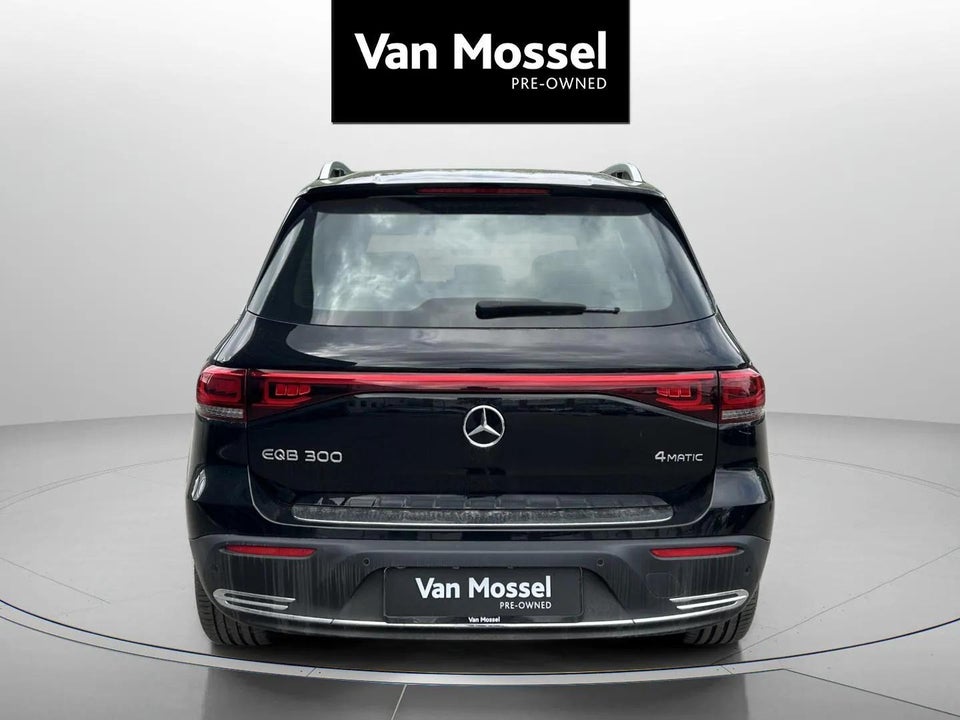 Mercedes EQB300 Progressive 4Matic 5d