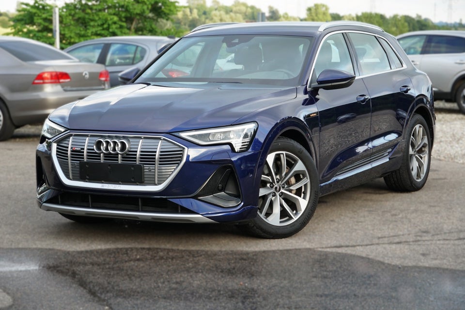 Audi e-tron 55 S-line quattro 5d