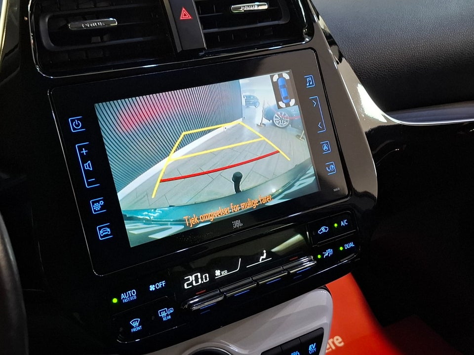 Toyota Prius 1,8 Plug-in Hybrid H4 MDS 5d