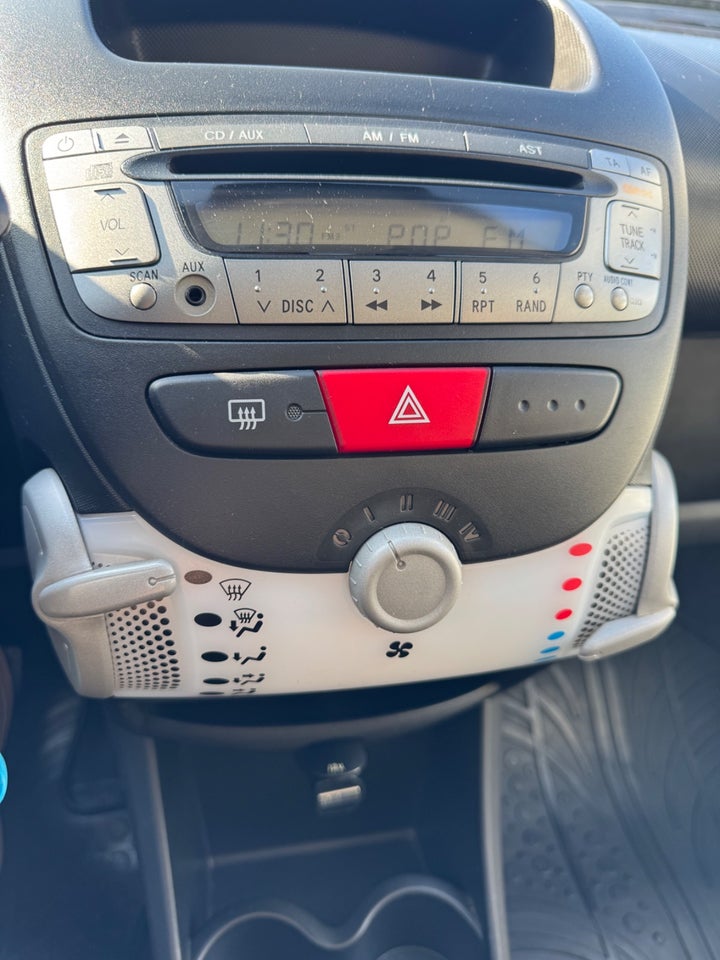 Peugeot 108 1,0 e-VTi 69 Active TOP! 5d