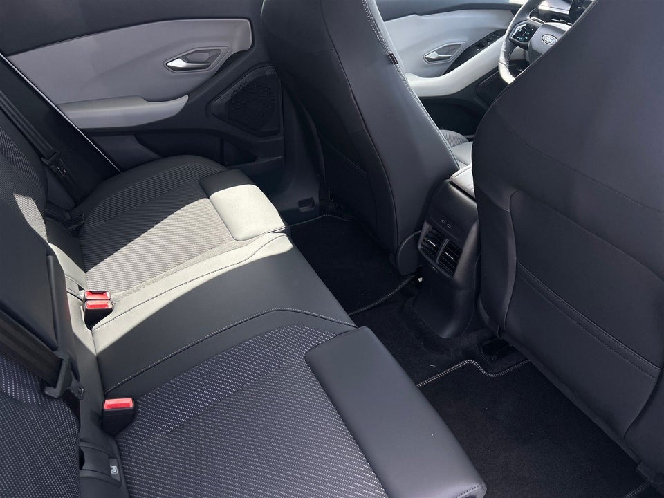 Ford Explorer 82 Select Extended Range 5d