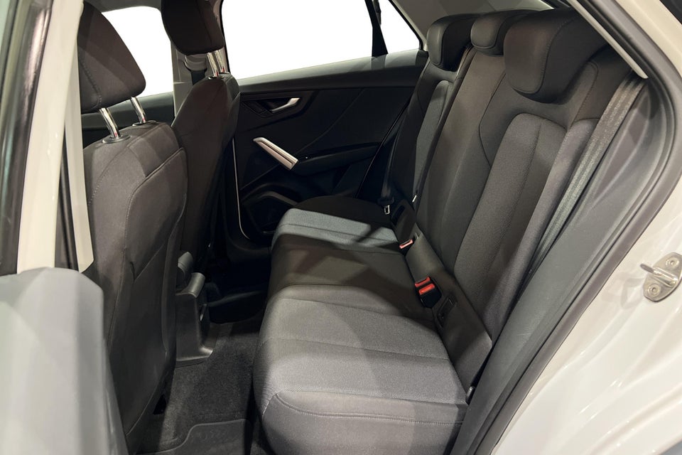 Audi Q2 35 TFSi Prestige S-tr. 5d