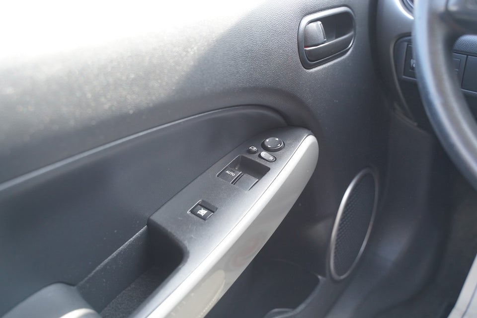 Mazda 2 1,3 Advance 5d