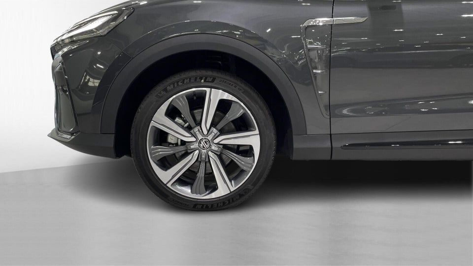 MG Marvel R Performance 5d