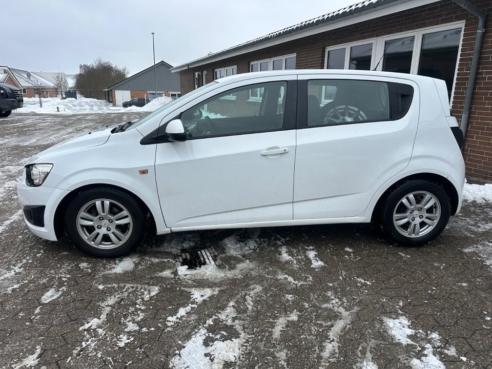 Chevrolet Aveo 1,2 LT ECO 5d