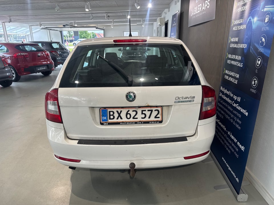 Skoda Octavia 1,6 TDi 105 Ambiente Combi GreenLine 5d