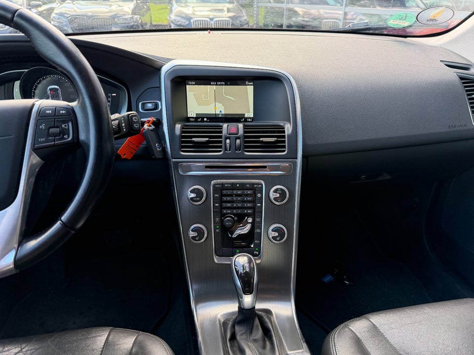 Volvo XC60 2,0 D4 190 Momentum aut. 5d