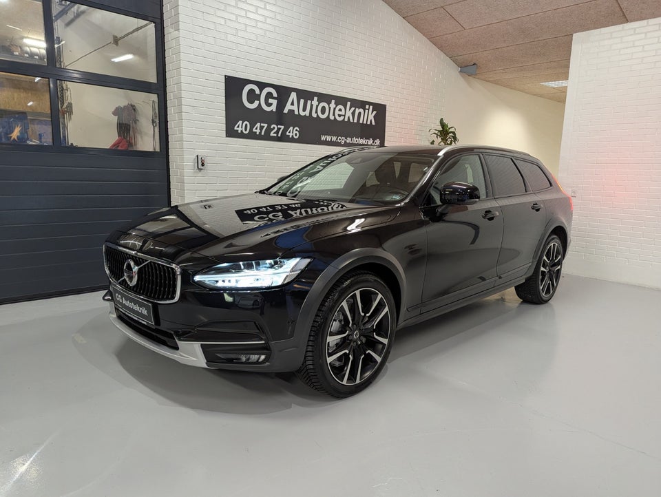 Volvo V90 CC 2,0 D5 235 aut. AWD 5d