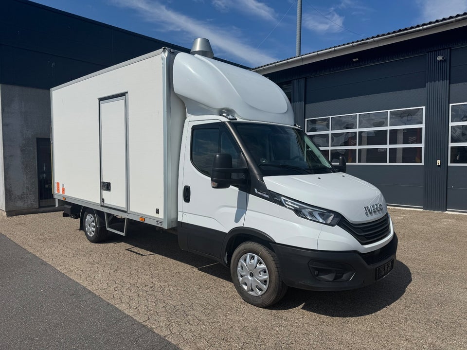 Iveco Daily 3,0 35S18 4100mm Lad AG8
