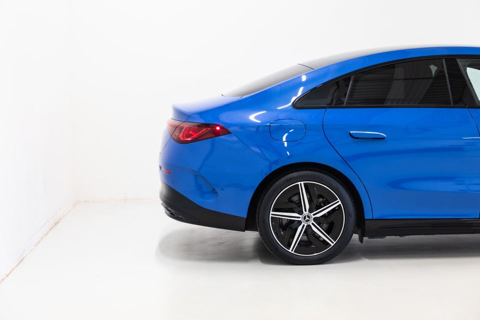 Mercedes CLA250+ electric AMG Advance Plus 4d