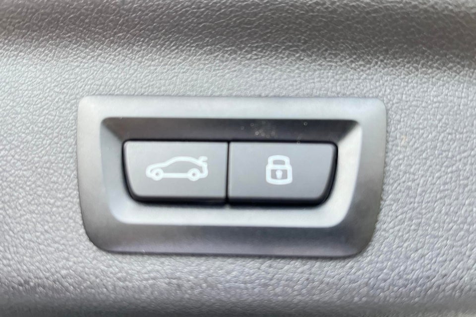 BMW iX1 xDrive30 M-Sport Premium 5d