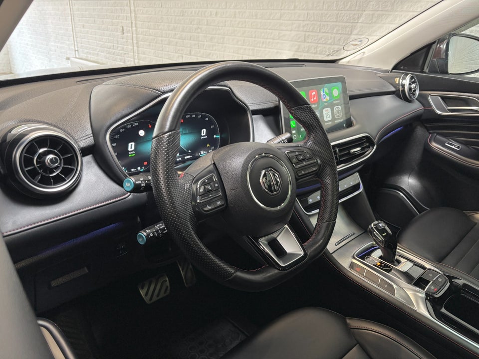 MG EHS 1,5 PHEV Luxury 5d