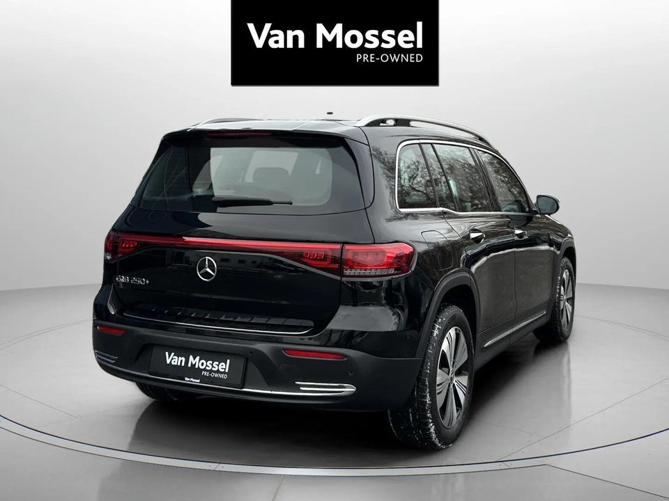 Mercedes EQB250+ Progressive 7prs 5d