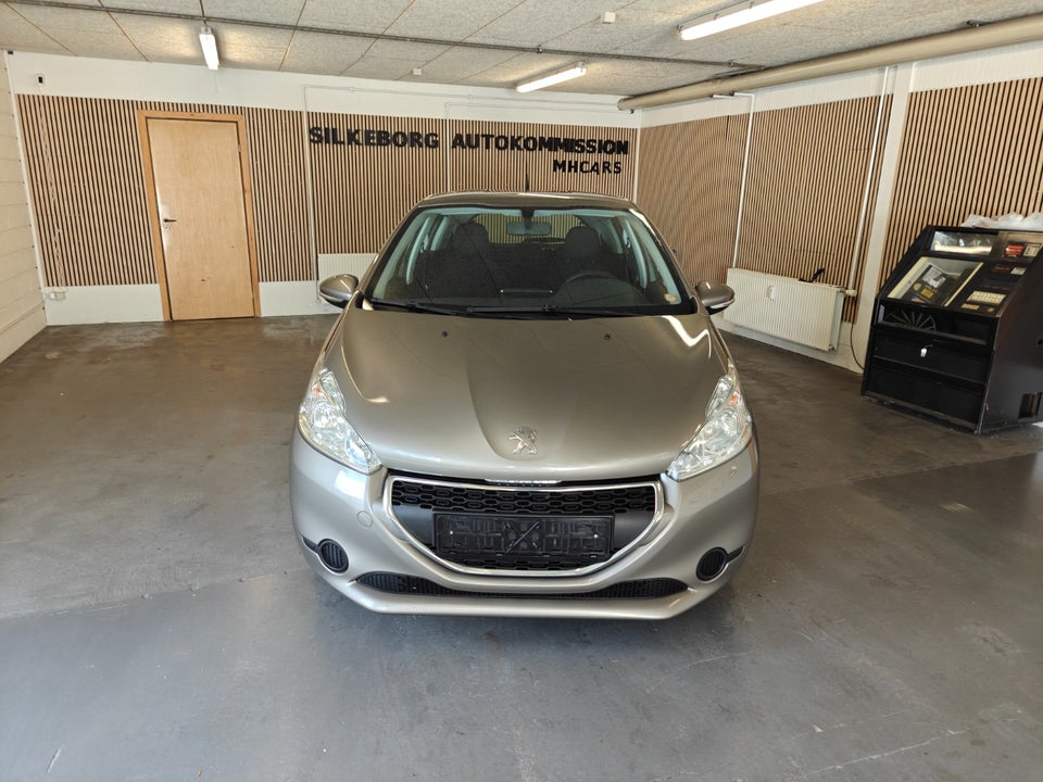 Peugeot 208 1,6 e-HDi 92 Active 5d